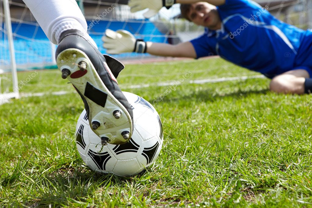 Adidas Fußball- und Laufschuhe